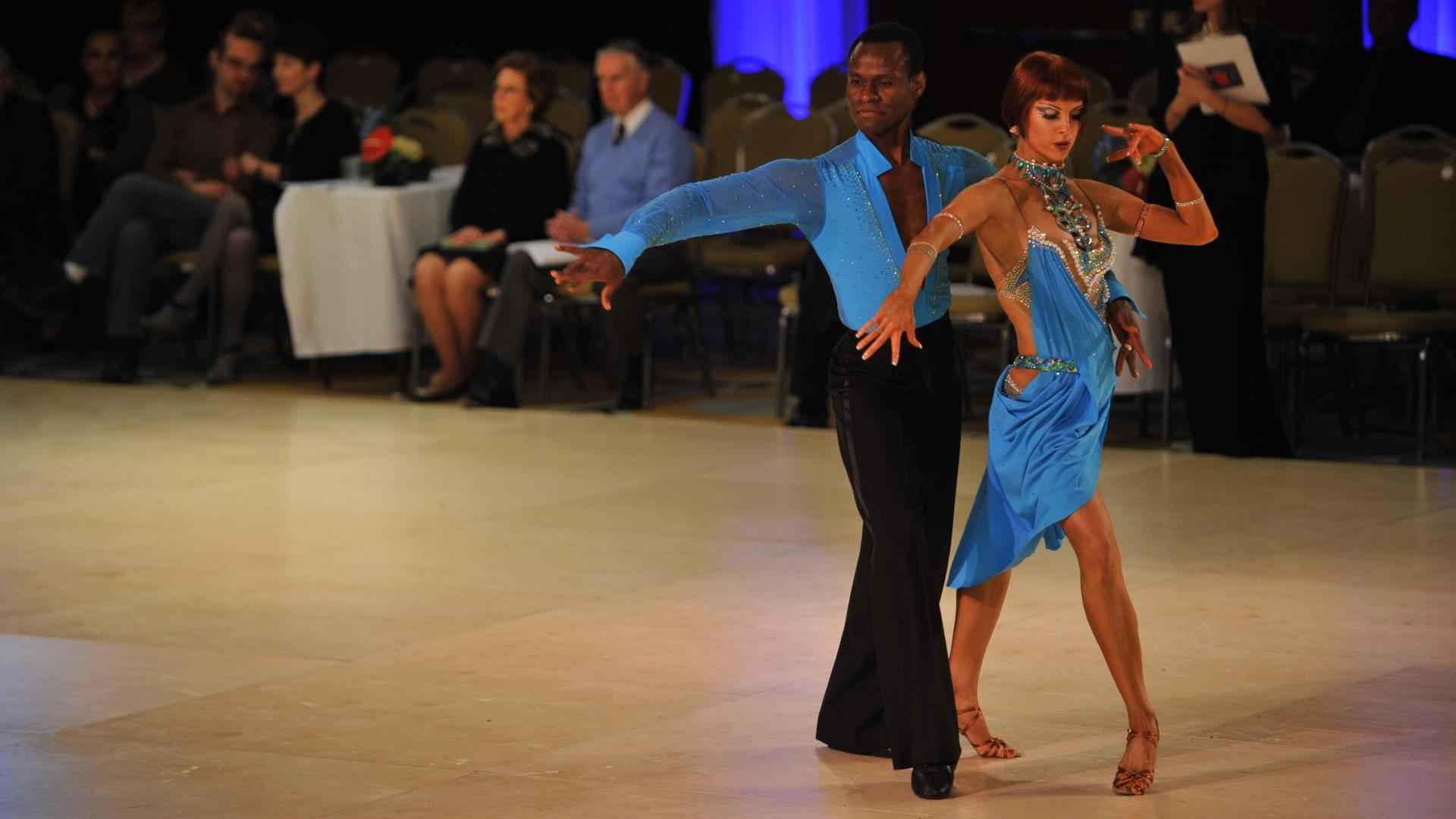 Add some alt for the image 