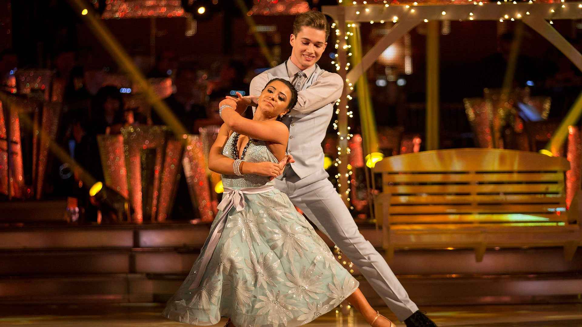 Add some alt for the image 